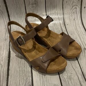 Dansko Tan Leather Women's Sandals